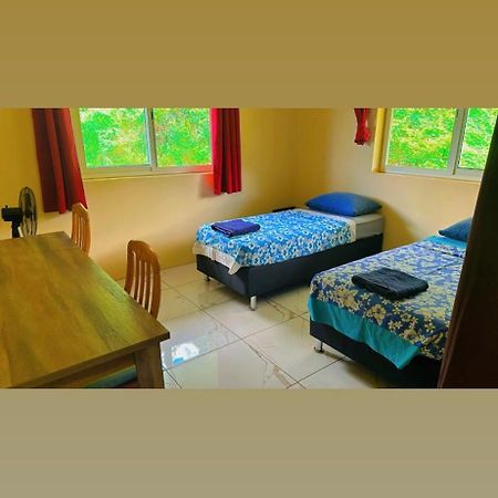Punaei Lodge Atuona Экстерьер фото